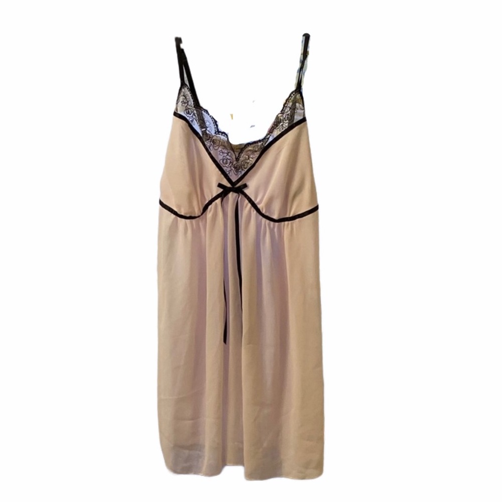 Linea Donatella sz medium lingerie set